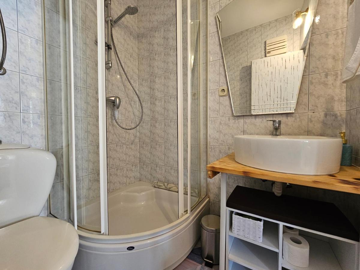 Studio Mare Fuori With Terrace Rovinj Dış mekan fotoğraf