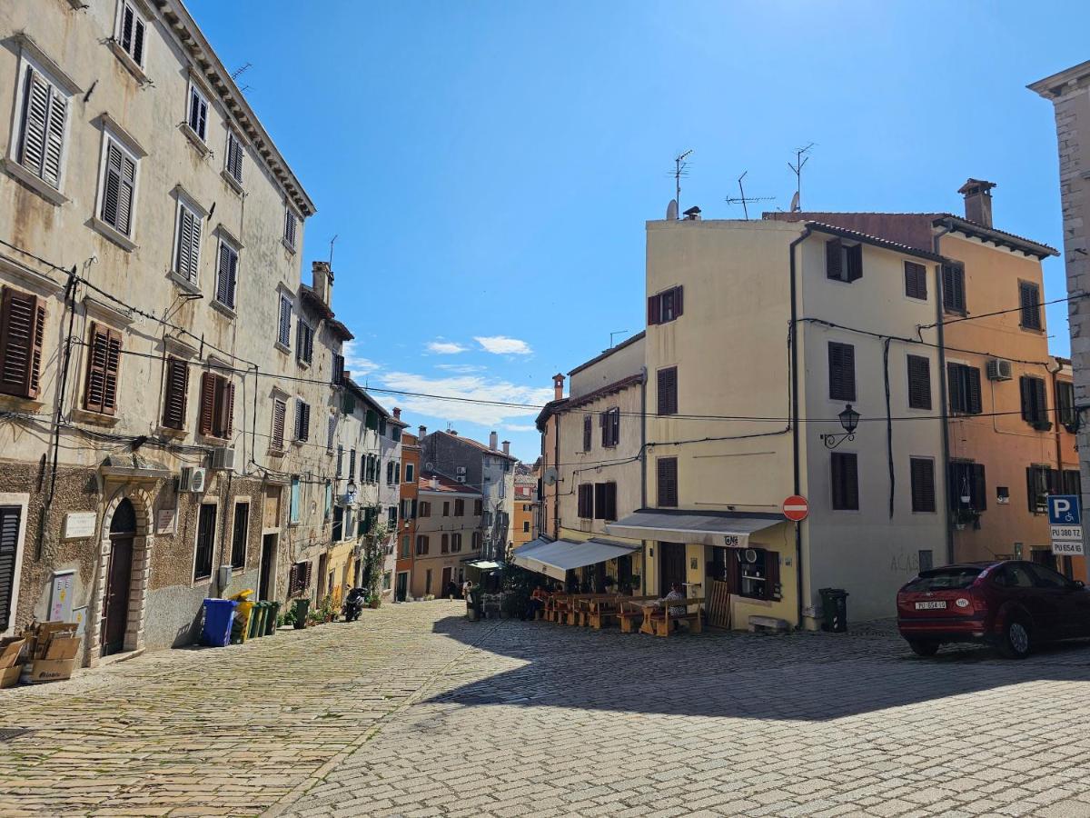 Studio Mare Fuori With Terrace Rovinj Dış mekan fotoğraf